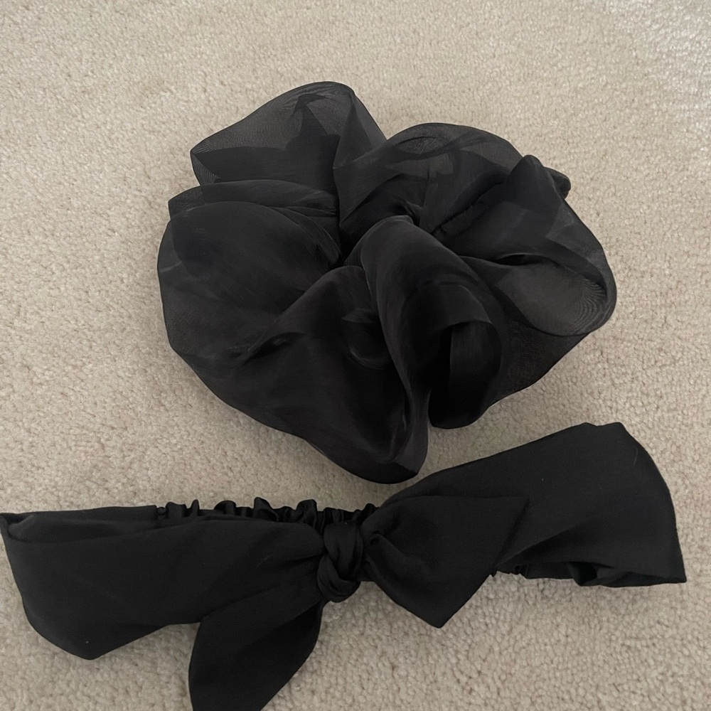 NWOT Black Hair Accessories Set Scrunchy Headband